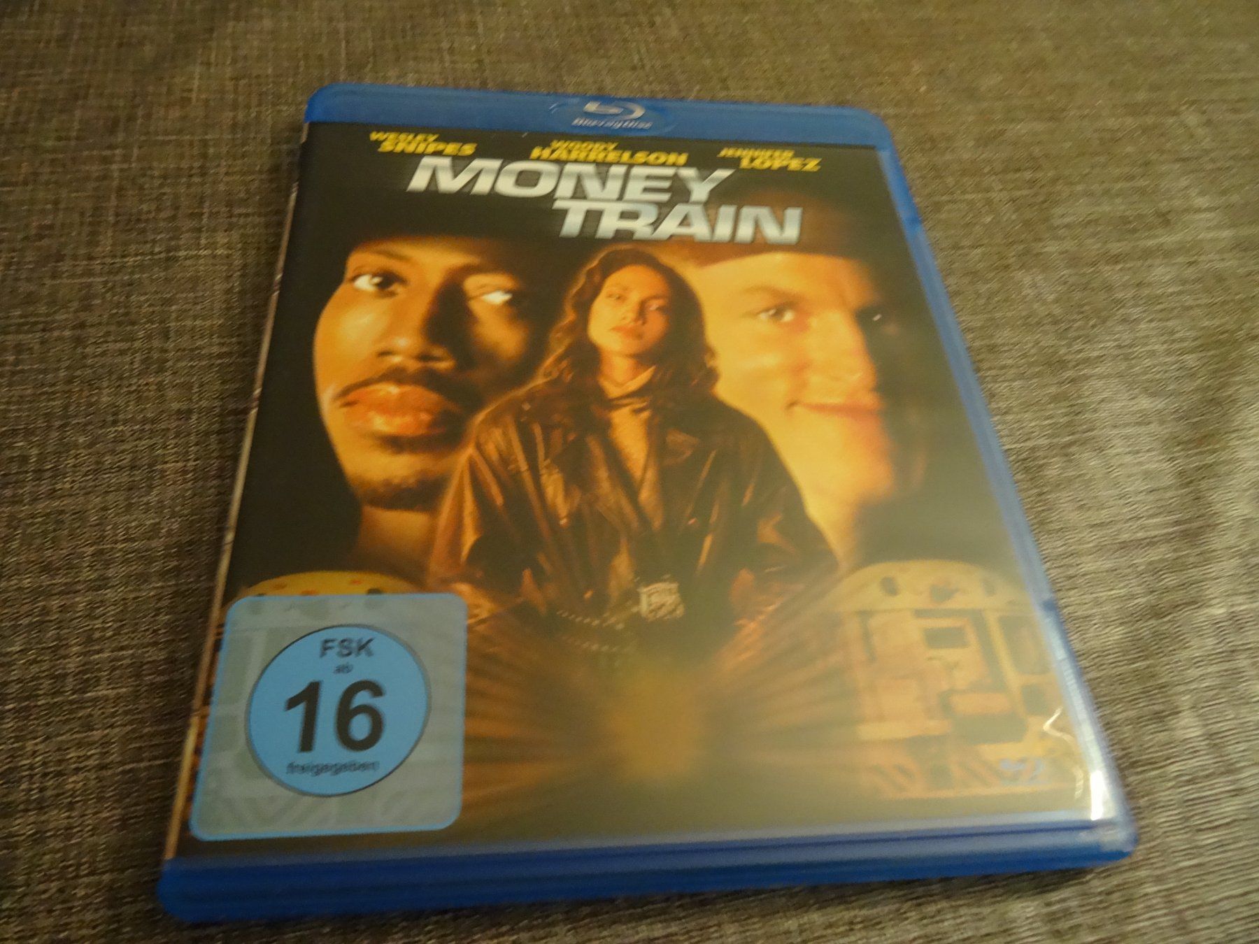 Tutti i DVDs: Blu-ray Money Train – Usato da Olten venduto da Disc-Verkauf