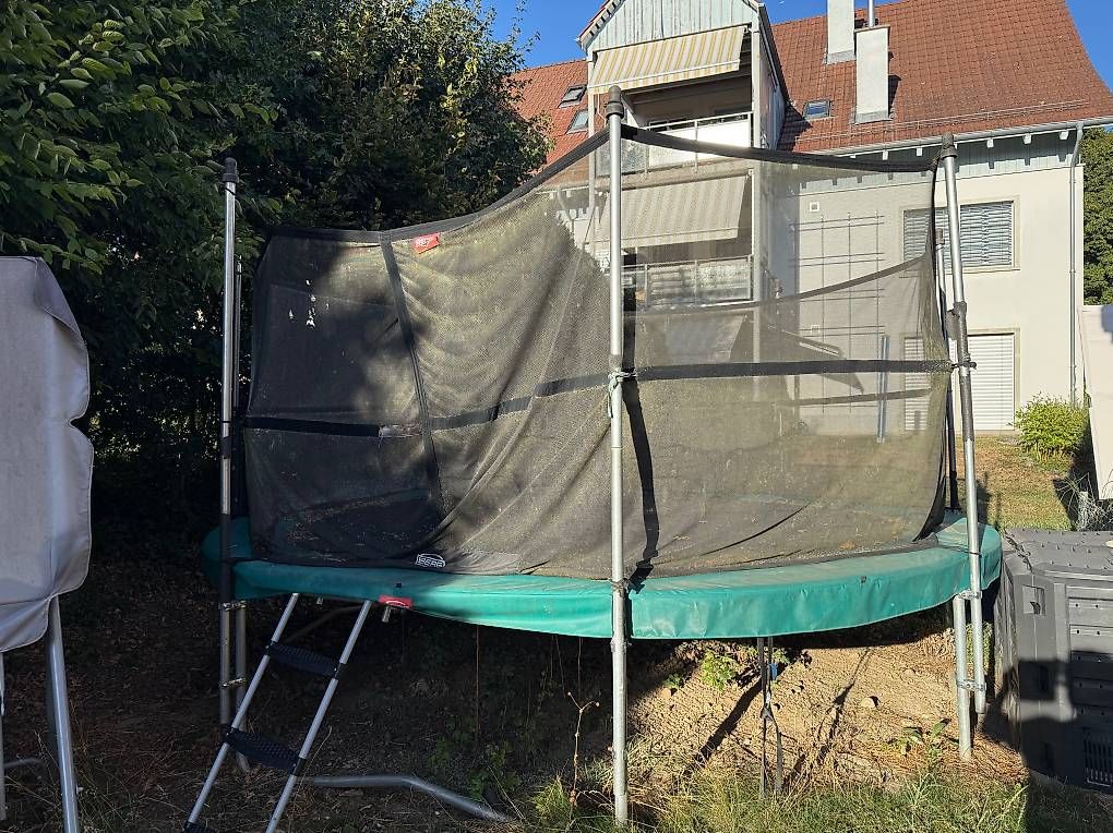 Trampoline: Berg Trampolin 3.50 Durchmesser  – Gebraucht aus Rafz von Thor8 1