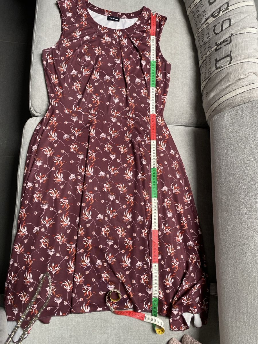 Taifun Kleider: Taifun Kleid mit Blumenmuster, ca. 40 mit Elastan – Gebraucht aus Homberg b. Thun von Homata 5
