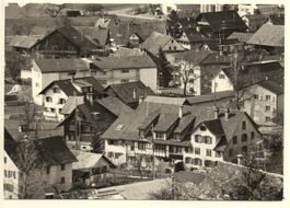HEDINGEN Teil des Dorfkerns