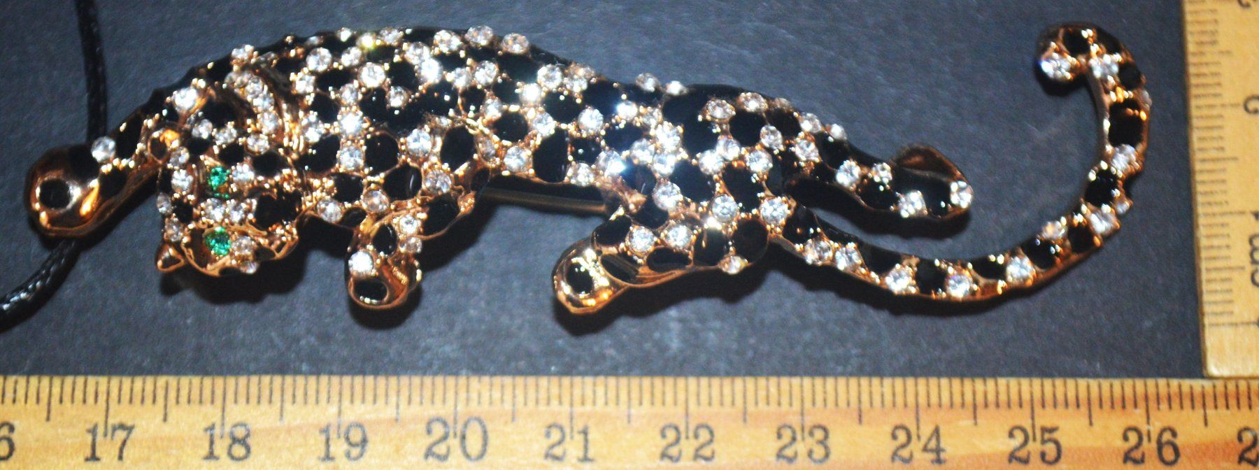 Spille & Fermagli: Brosche oder Halskette C-372 – Leopard - Strass Steine – Nuovo e nell'imballaggio originale da Goldiwil (Thun) venduto da han_v5b7 1