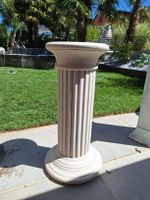 Säule Hartplastiksockel Dekoration gebraucht 70 cm hoch 30