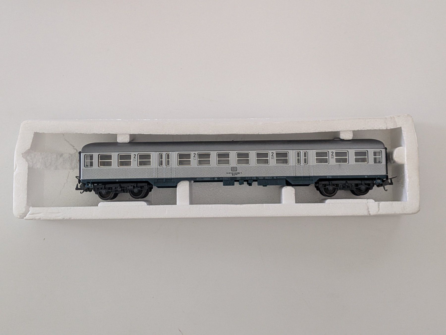 Lima Modellini di ferrovie: Lima Personenwagen 309144 – Usato da Künten venduto da Dfog