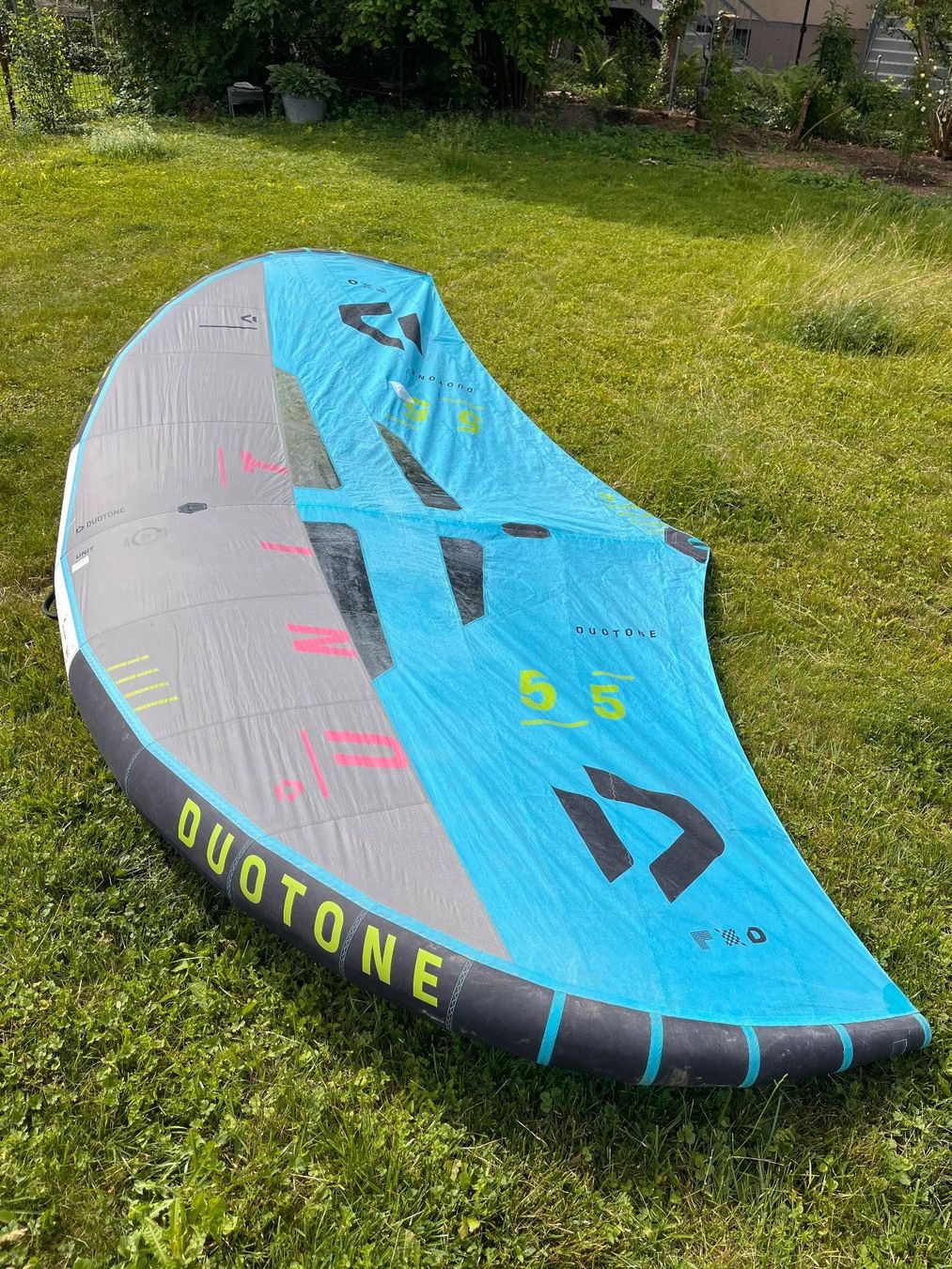 Duotone Surf: Duotone Unit Wing, 2024, 5.5m2 – Usato da Gwatt (Thun) venduto da maege10