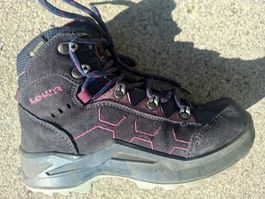 LOWA Trekking-Schuh Gr. 34