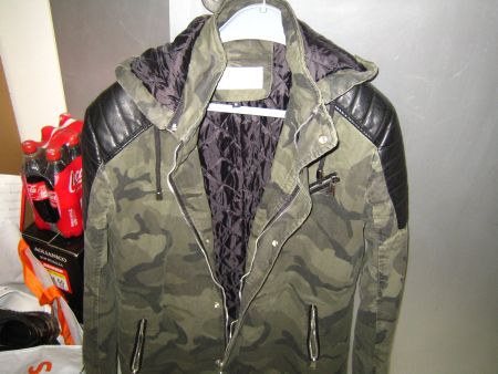 Lässige Herrenjacke im Military Look
