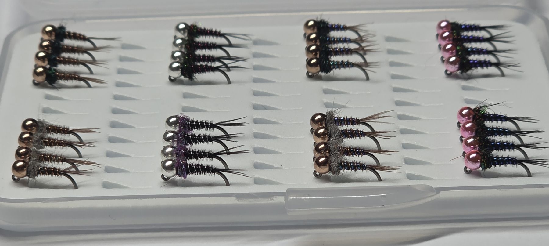 Esche: Box mit 32 Tungsten Nymphen – Nuovo (secondo la descrizione) da Degersheim venduto da HookedOnTheFly 1