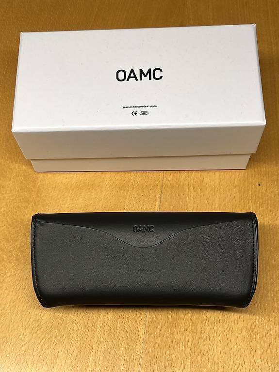 Altro in  Abbigliamento & Accessori: OAMC Brillenetui – Nuovo (secondo la descrizione) da Beckenried venduto da Chris_Miguel 1