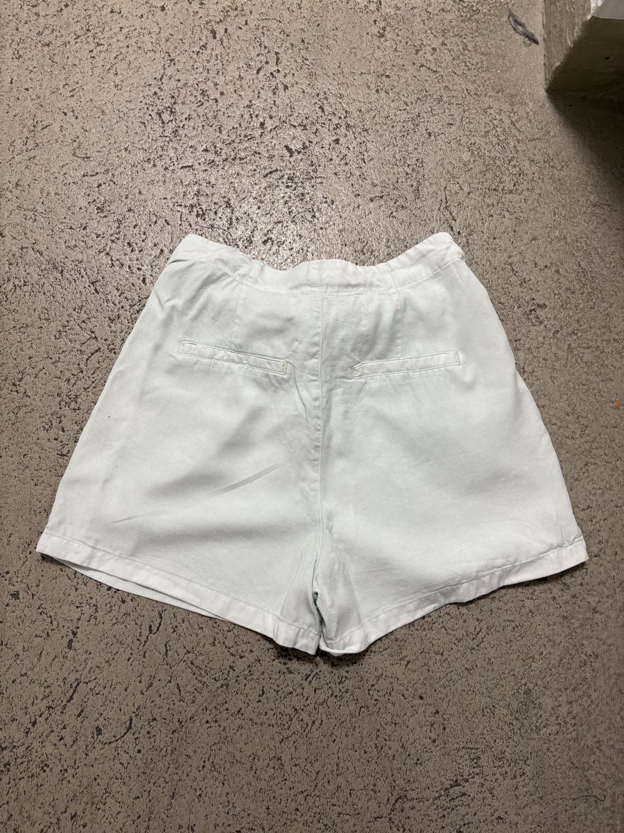 Vero Moda Pantaloni: Damen Short,Gr.M;Vero Moda – Usato da Winterthur venduto da Nena222 1