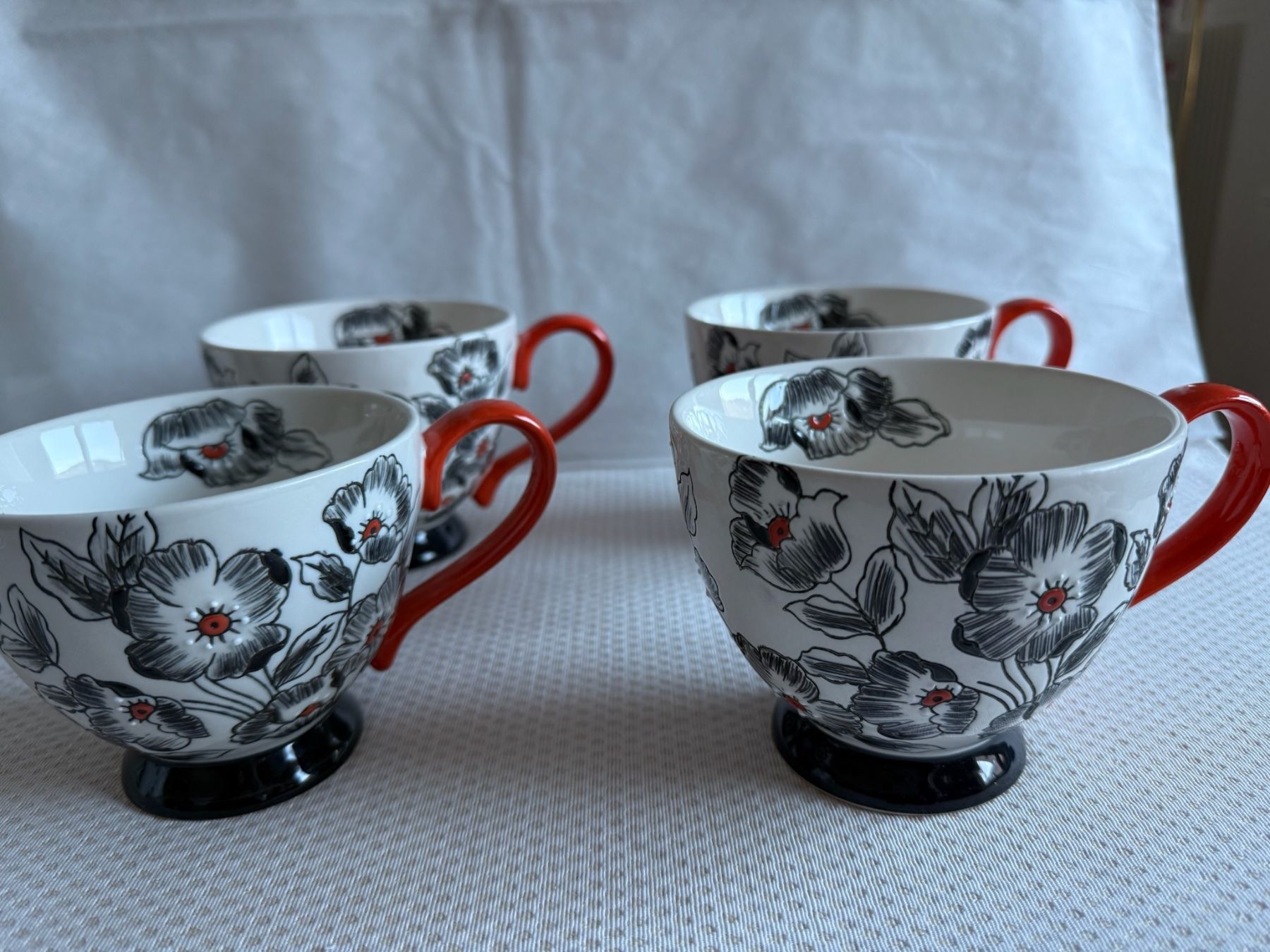 Tazze: Manor - Tasses - Mug – Usato da Sion venduto da accroshoes