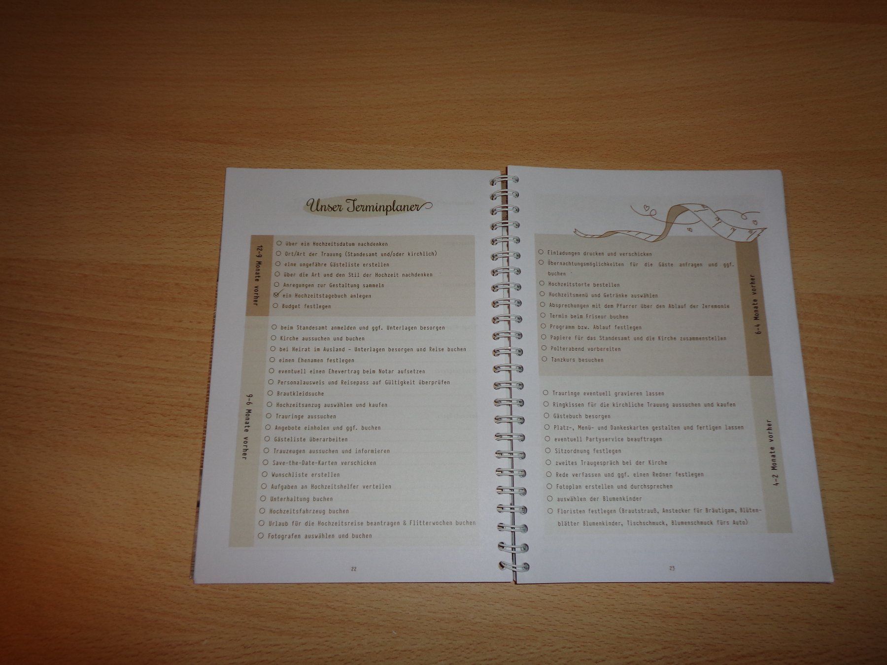 Libri: *** Hochzeitstagebuch *** ab 1.00 – Nuovo (secondo la descrizione) da Othmarsingen venduto da Leuchtturmlady 4