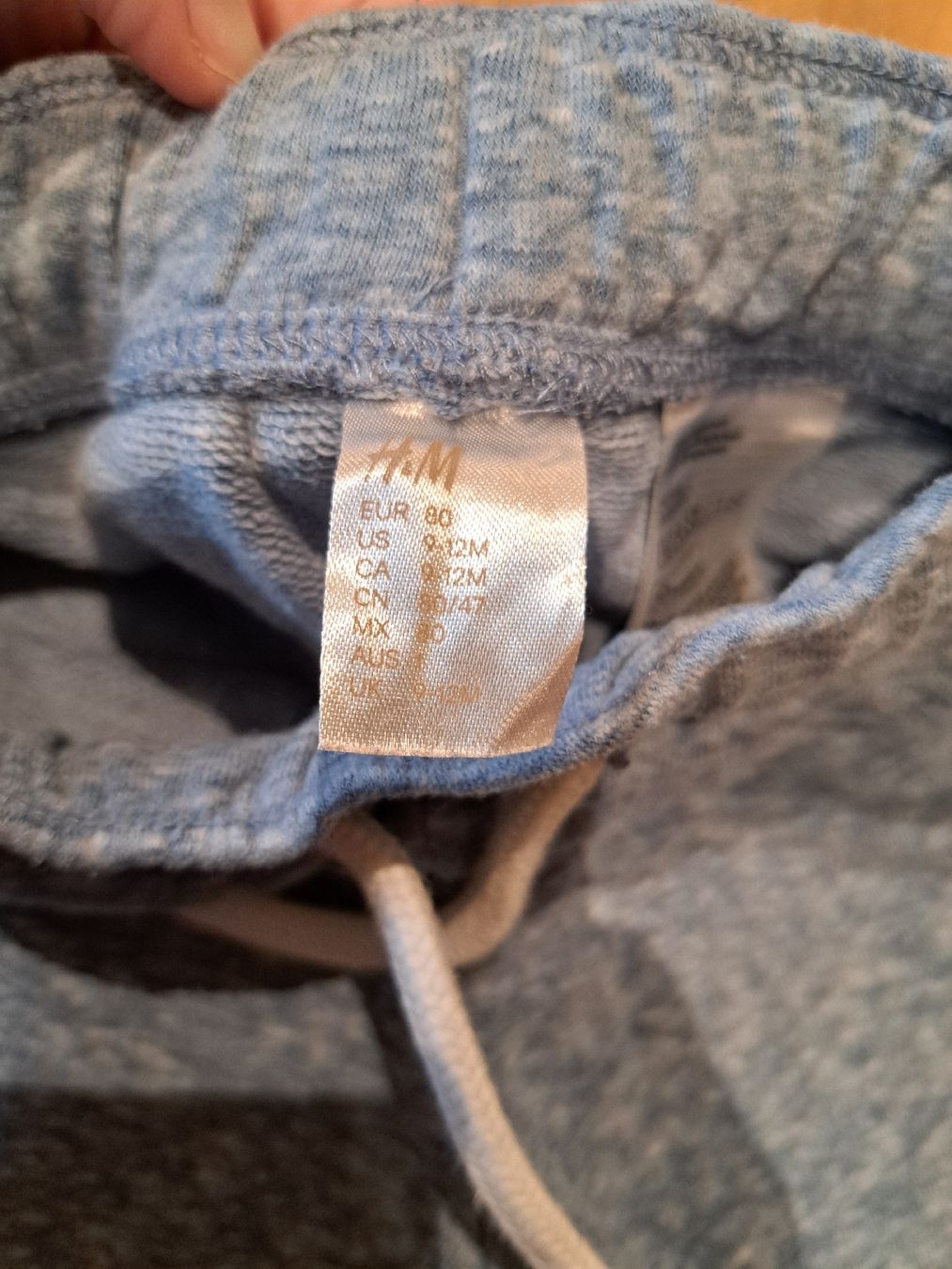 H&M Pantaloni: H&M Shorts, Grösse 80 – Usato da Zell LU venduto da starlight_ 1