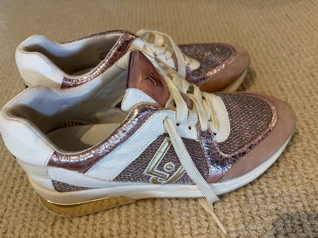 Damenschuhe: Damenschuhe  – Gebraucht aus Klingnau von sab_p28m 3