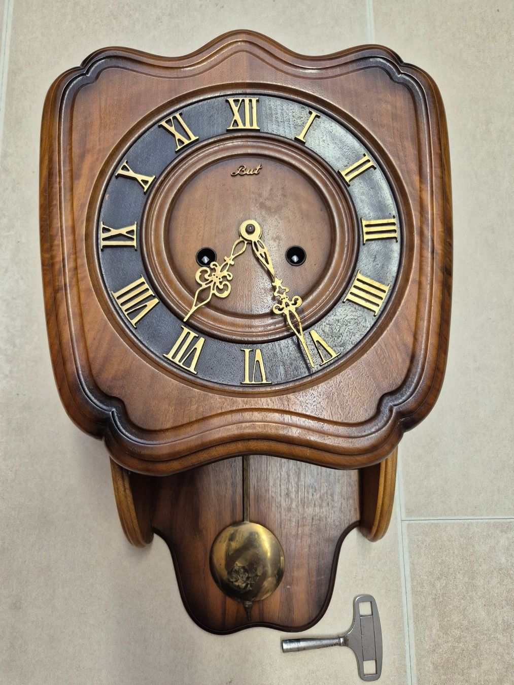 Stand- & Wanduhren: Wand Uhr – Gebraucht aus Spreitenbach von aspen11