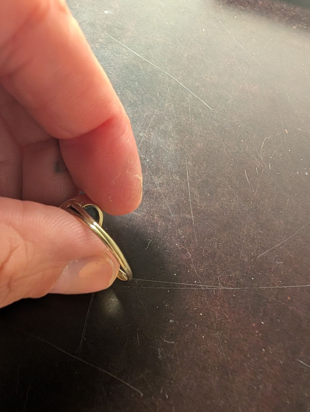 Anelli: Gold Ring with Black Stone, Size 18, Good Condition – Usato da Chur venduto da aur_s5mj 4