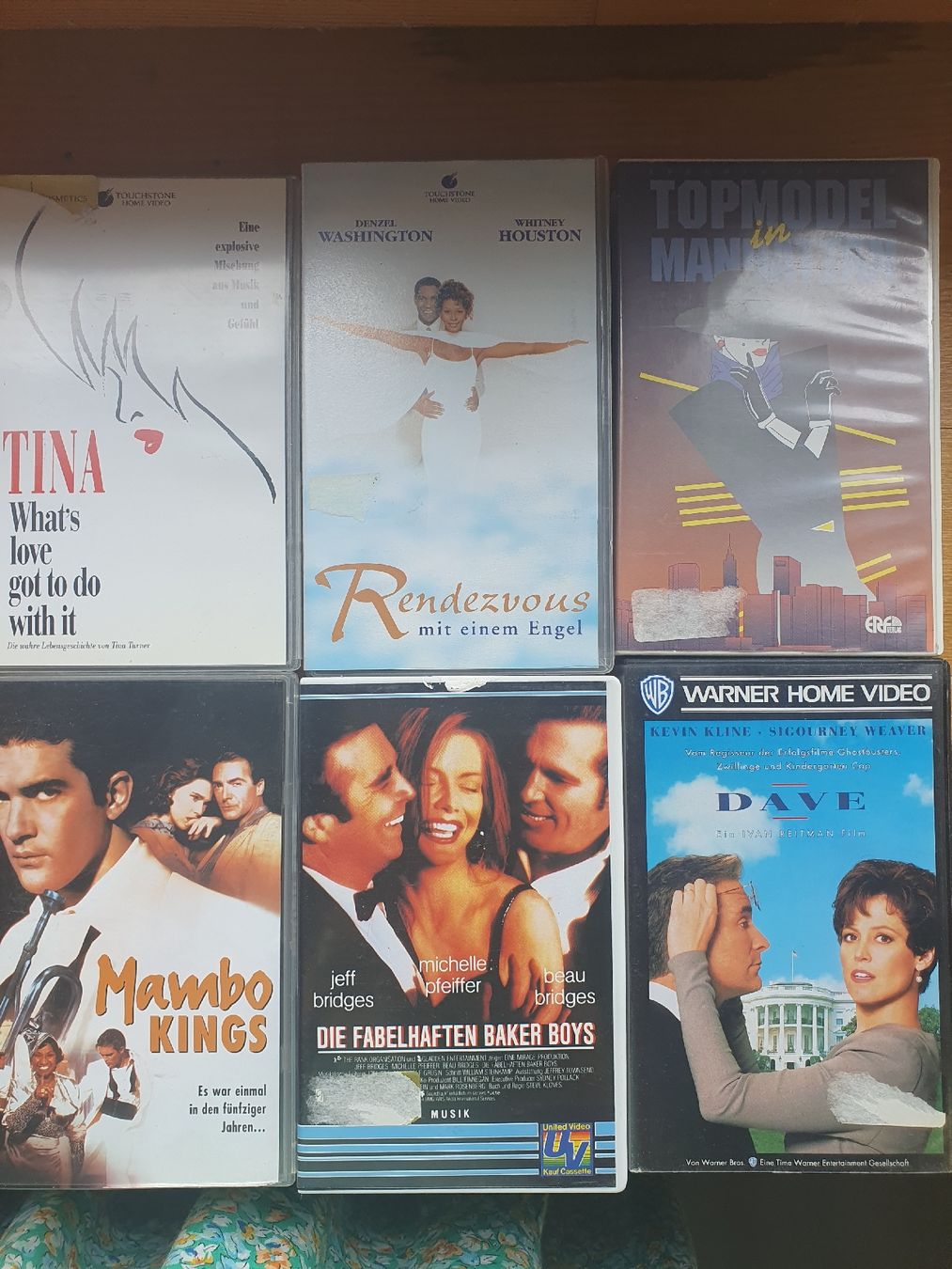 Tutti i VHS: 6 Video Spielfilme – Usato da Eggerberg venduto da wellros