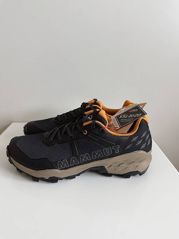 Mammut Scarpe da uomo: Mammut Sertig II Low Gore Tex gr 40  Wanderschuhe – Nuovo (secondo la descrizione) da Zürich venduto da Altruisti
