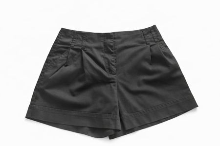Schwarze satinierte Shorts chic Abendlook