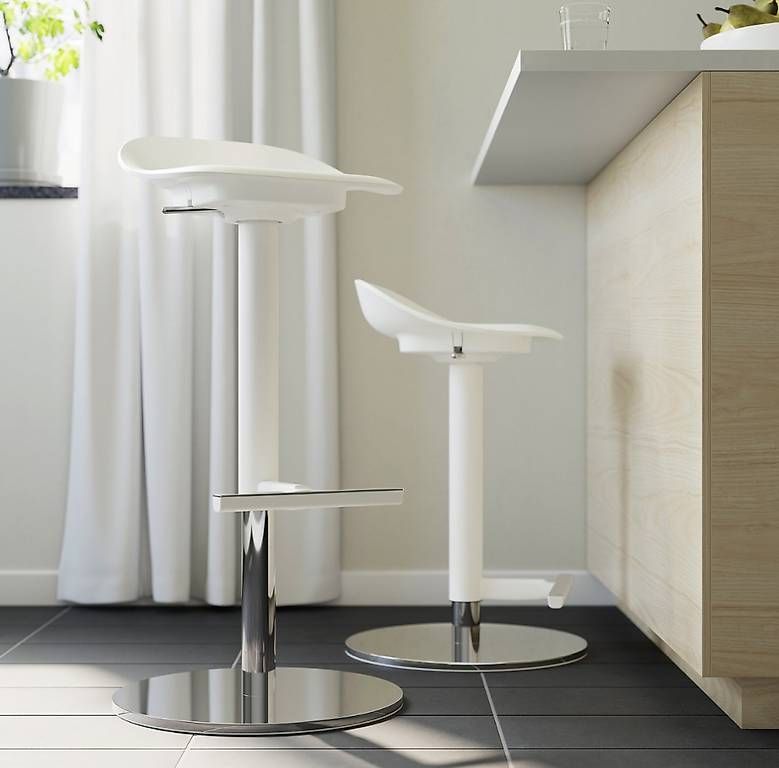 Ikea Sgabelli: Barhocker weiss höhenverstellbar JANINGE – Usato da Zollikofen venduto da Casa_nueva 2
