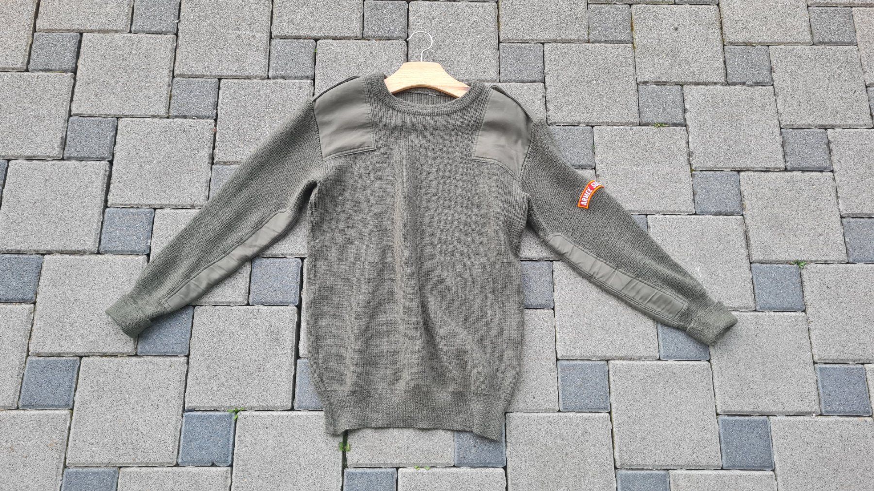 Schweizer Armee Uniformi: CH Armee / Instruktoren-Pullover / Pullover / Grösse 50?? – Nuovo (secondo la descrizione) da Safenwil venduto da Husqi2000