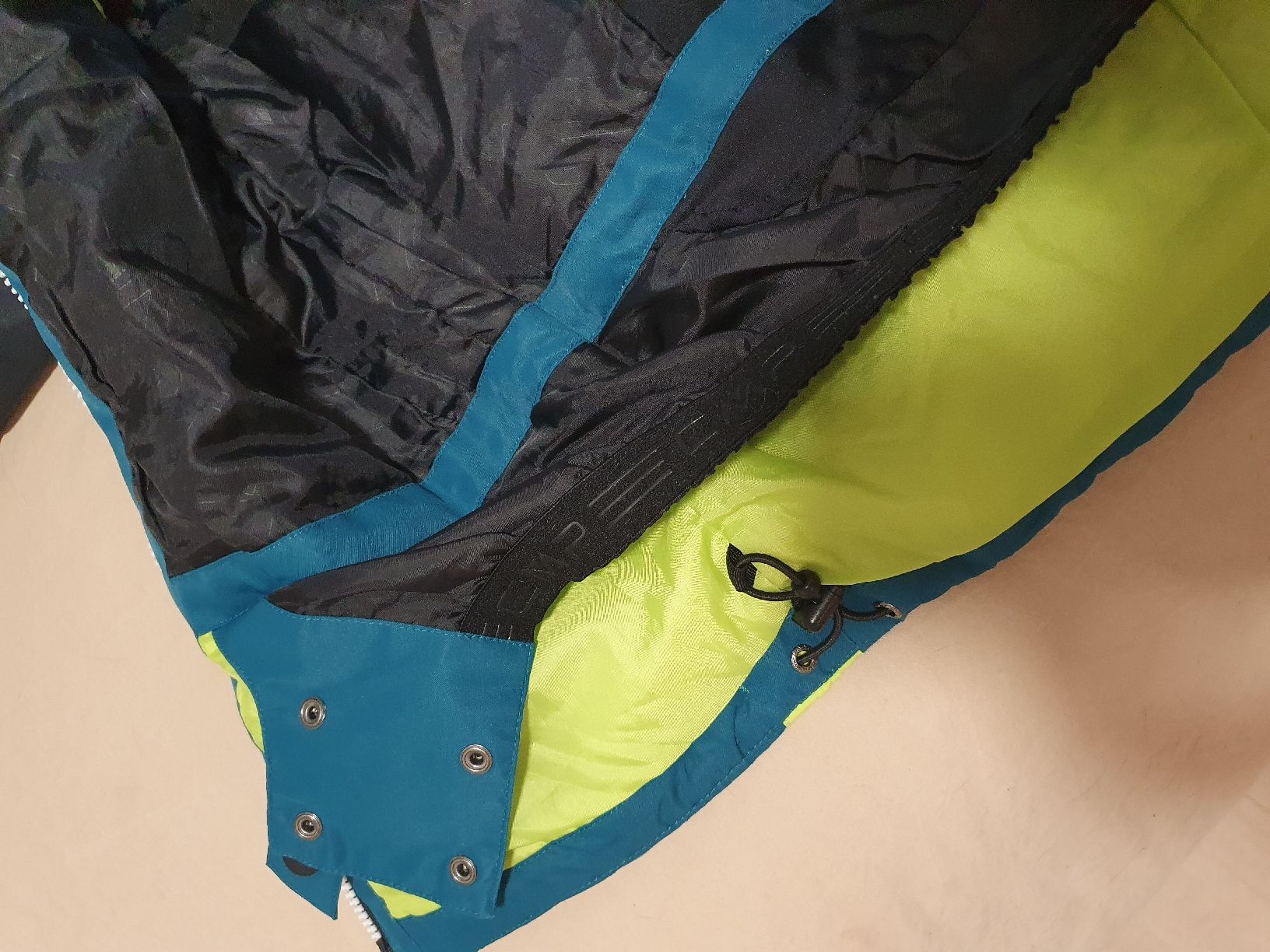 CMP Jacken & Mäntel: Kinderjacke CMP Grösse 140 gut erhalten – Gebraucht aus St.Gallen von Avena135 5