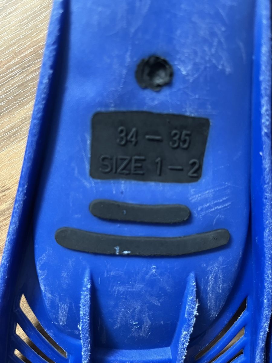 Flossen, Masken & Schnorchel: Flossen blau, 34-35 – Gebraucht aus Neftenbach von Anba78 1
