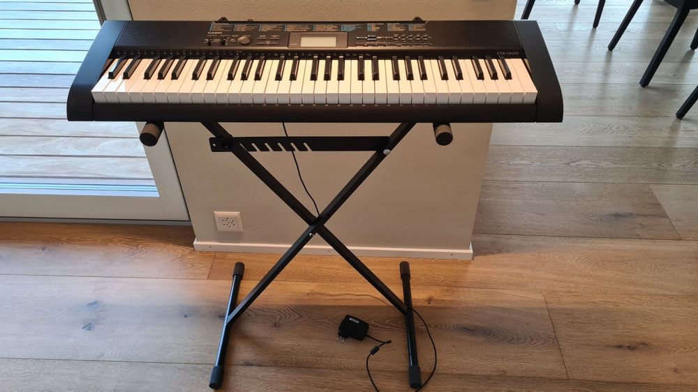 Electronic Keyboard CASIO CTK1200 Kaufen auf Ricardo