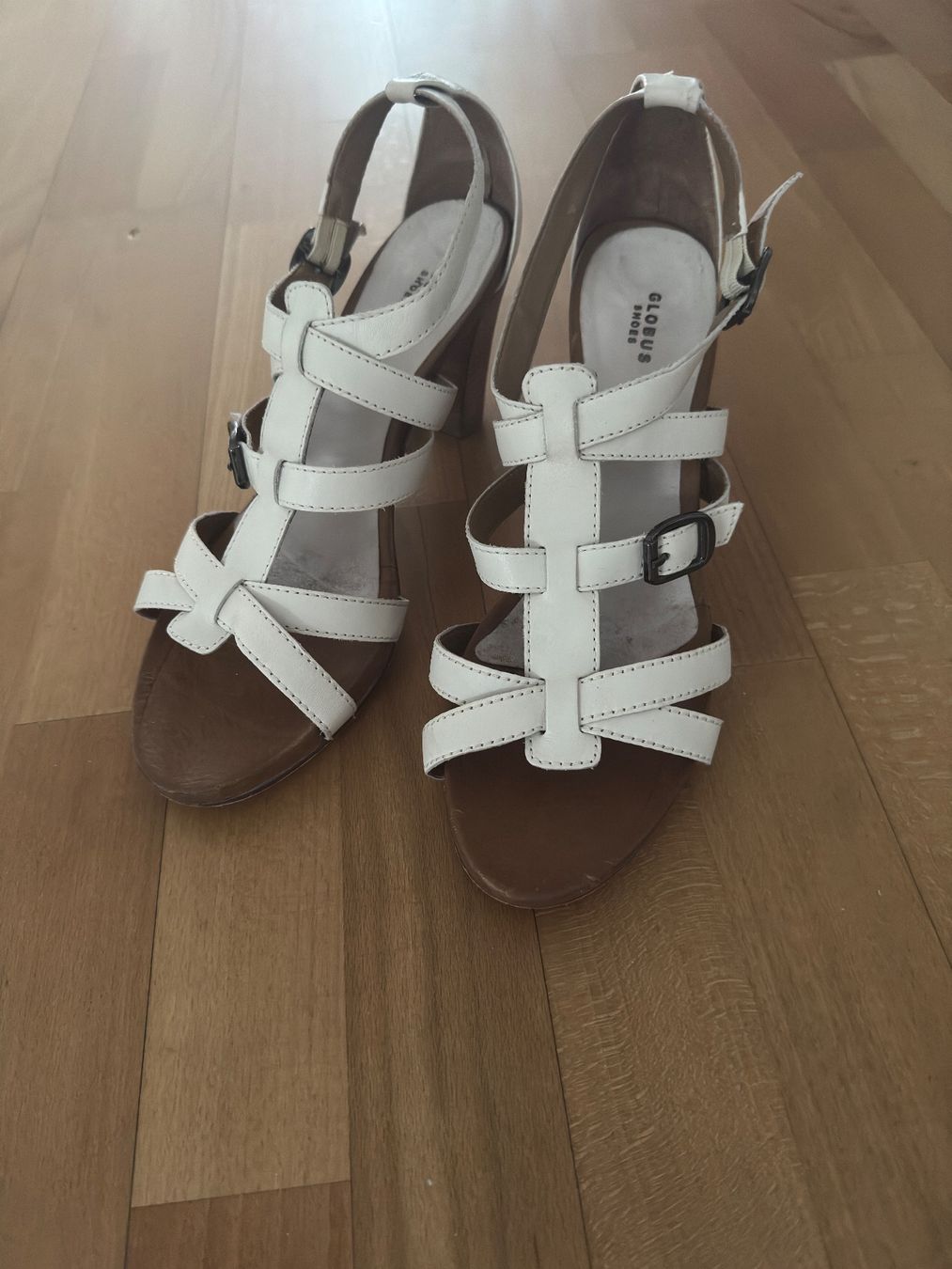 Globus Chaussures femmes: Leder Sandale – D'occasion à Illnau par PS62 1