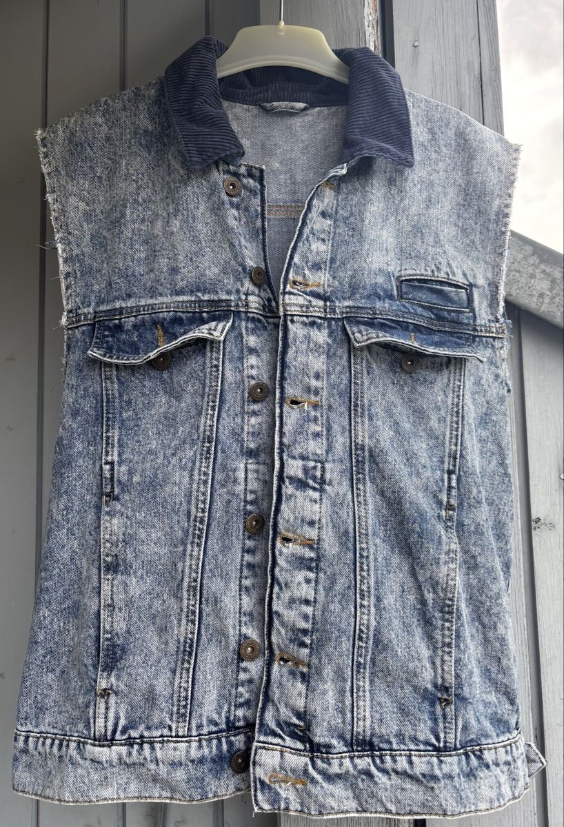 Gilet & Giacche: Jeansweste Grösse S von Topman Unisex – Nuovo (secondo la descrizione) da Brugg AG venduto da ann_stf7