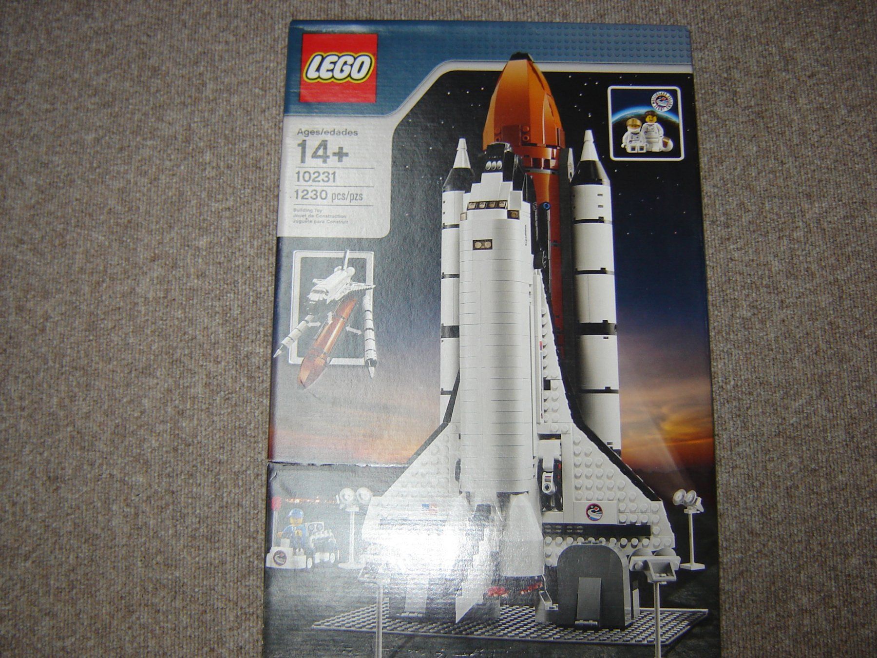 Lego Kit di costruzioni: LEGO Space Shuttle Art. 10231 – Nuovo e nell'imballaggio originale da Allenwinden venduto da Wm26