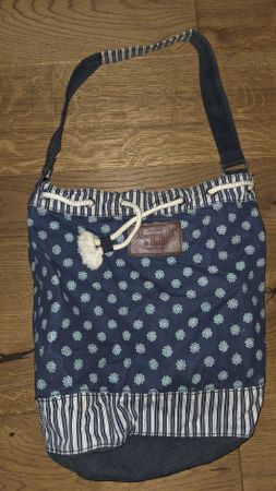 Abercrombie & Fitch Handtasche blau!