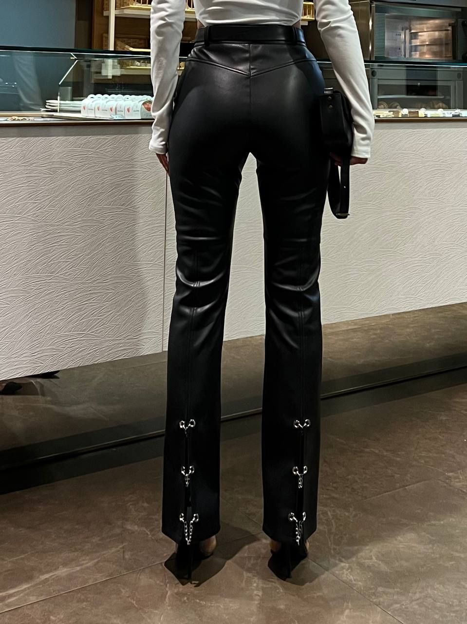 Pantalons: Stylische Hose – Neuf (Voir description) à Muhen par alc_c5tz