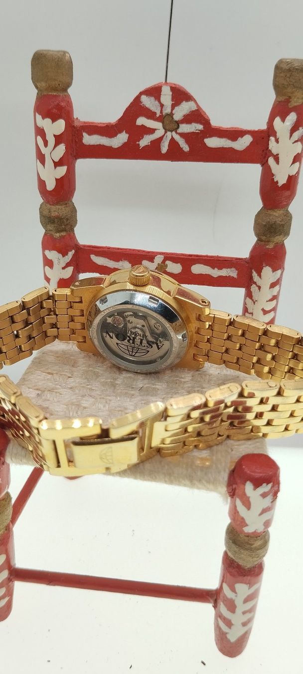 Orologi: montre astron automatique – Usato da La Chaux-de-Fonds venduto da jac_9llg 4