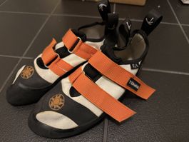 Kletterschuhe Tenaya Ra orange schwarz Grösse 40