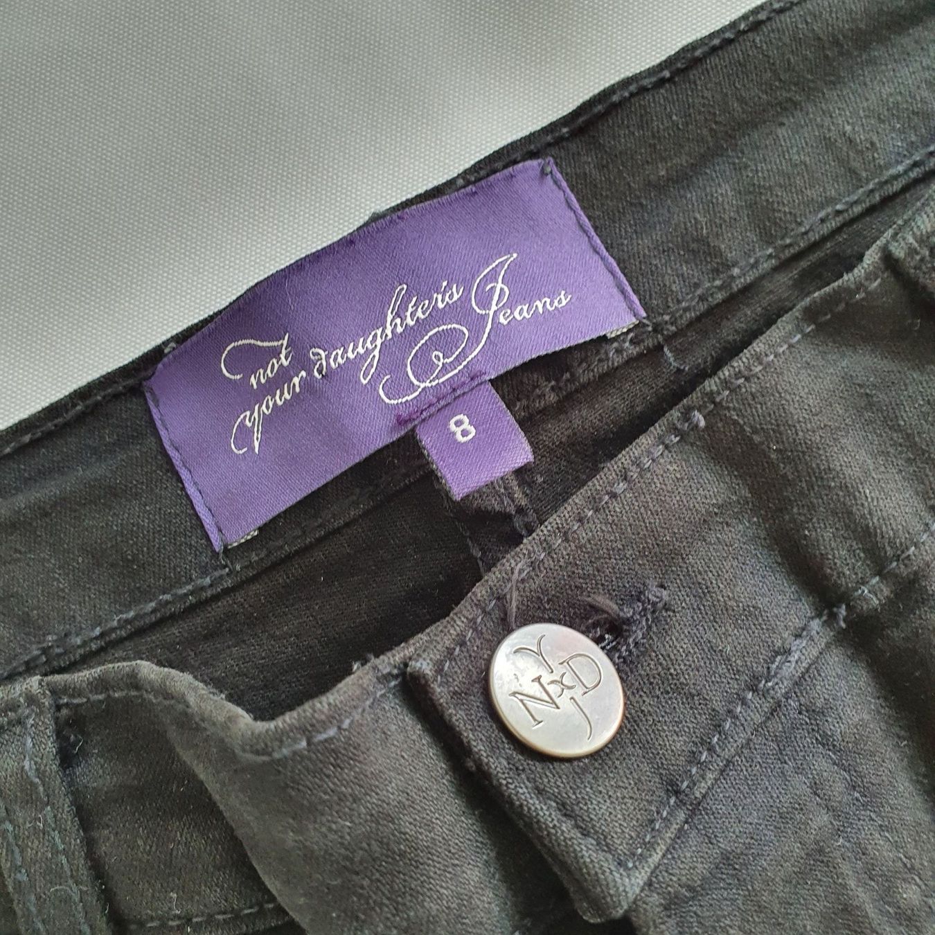 Pantaloni: schwarze Stoffhose 38 – Usato da Niederbuchsiten venduto da klengyel 2