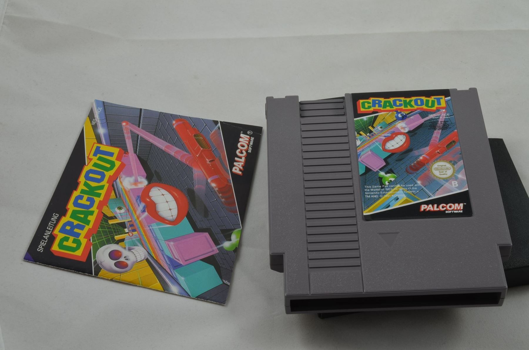 Giochi: Crackout NES Spiel CIB #2 – Usato da Buchs AG venduto da SellAndBuyX 2