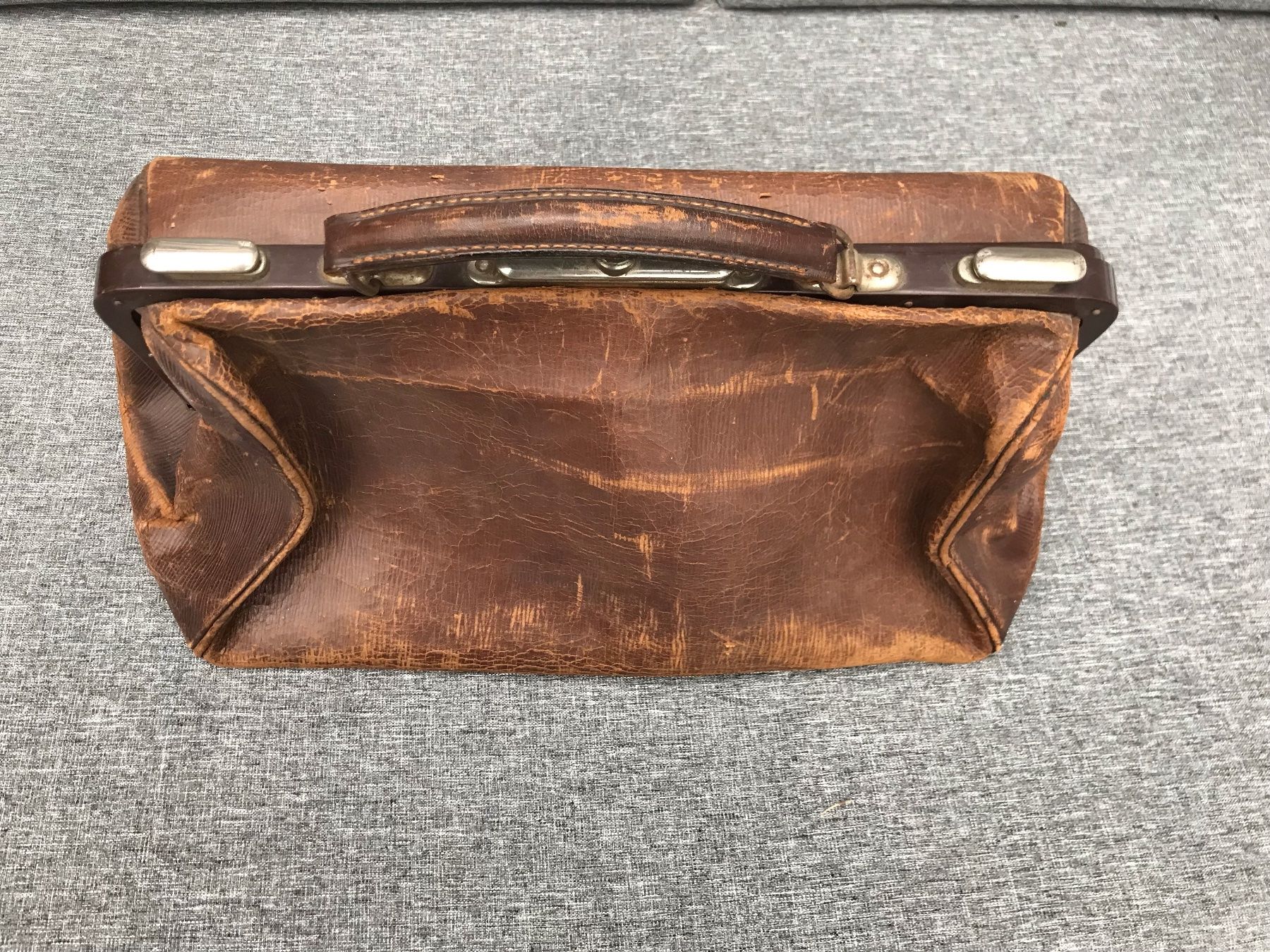 Borse: Ledertasche / Arzttasche Vintage – Usato da Fehraltorf venduto da moopli 2