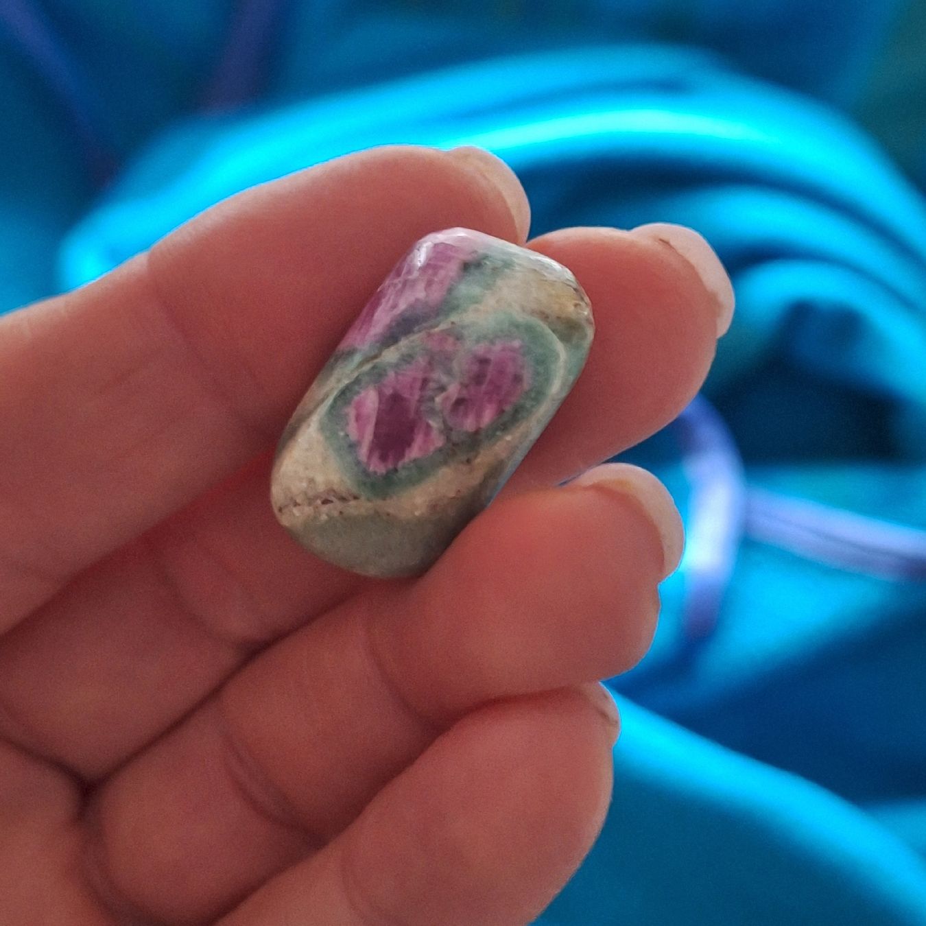 Edelsteine: Rubin Fuchsit Handschmeichler – Gebraucht aus Aeugstertal von firefly33 4