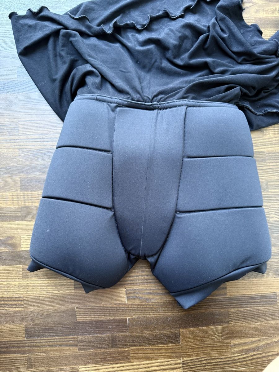Schutz & Schoner: Protektor Shorts für Eiskunstlauf  – Neu (gemäss Beschreibung) aus Zürich von fra_wc9h 2