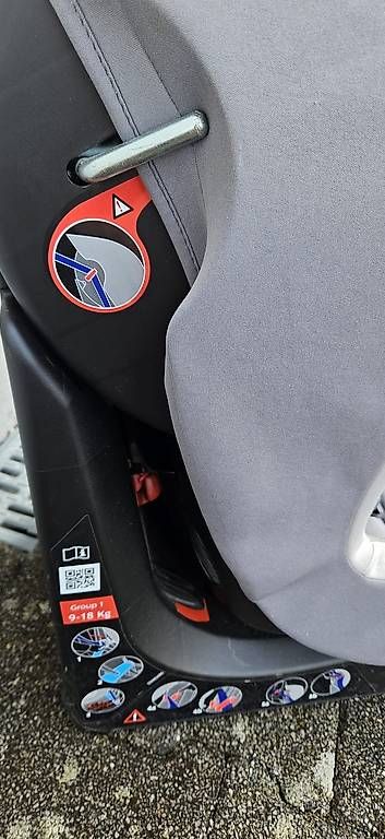 Chicco Seggiolini per auto: Chicco Autositz Go One 9-18 kg – Usato da Reinach AG venduto da jennyfergel 2