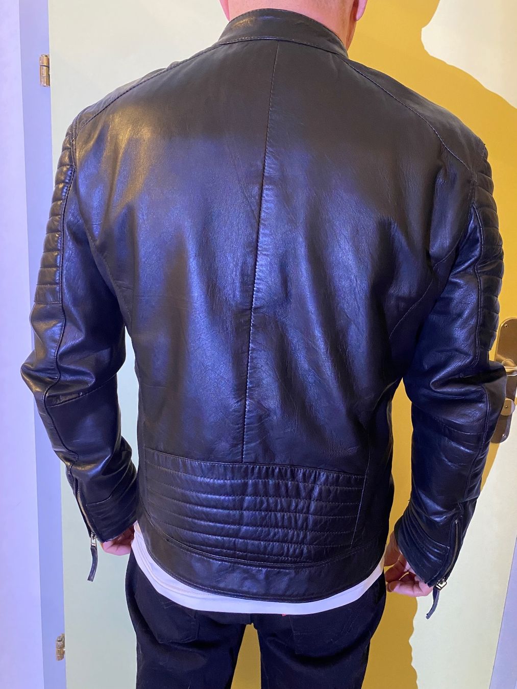Giacche: Chyston Lederjacke Herren schwarz XL – Usato da Russikon venduto da Honolulu-2019 2