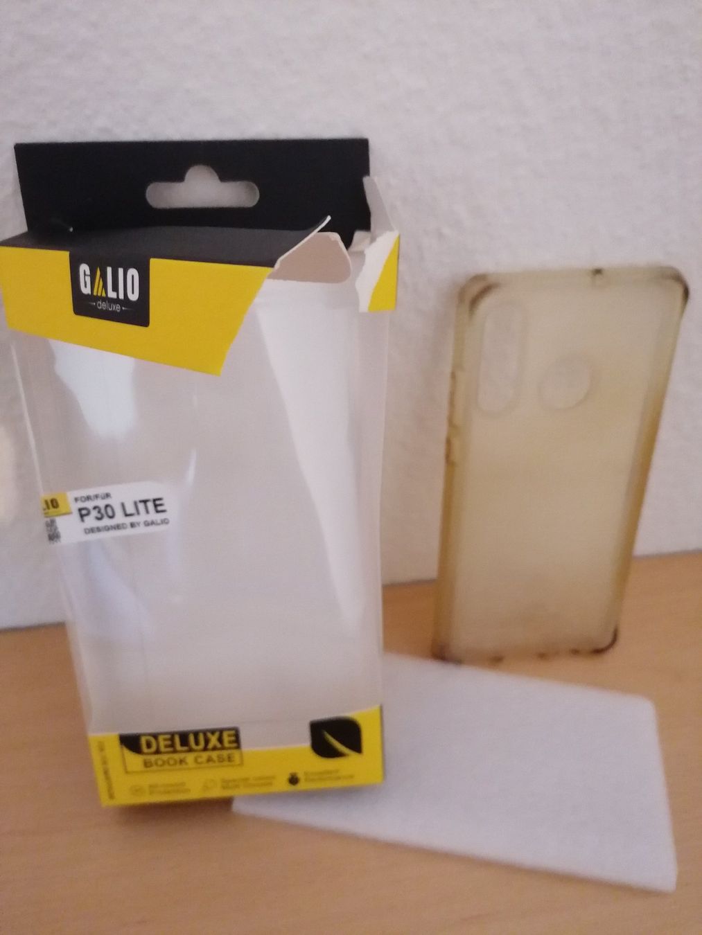 Cover & Protezioni schermo: Natel Schutzhülle – Usato da Bottmingen venduto da dah_cfj9 1