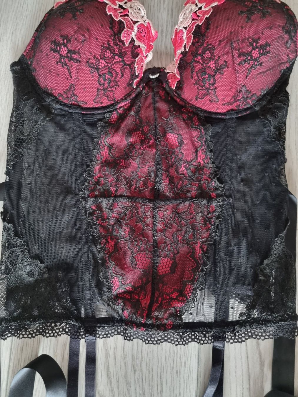 Altra biancheria intima: Guêpière bonnet 75C, taille 36 – Usato da Grand-Lancy venduto da Evelyne010 4