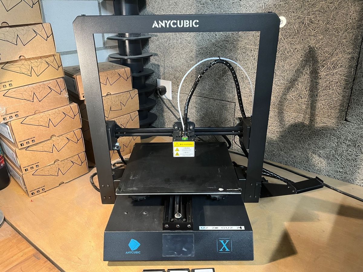 Anycubic 3D Drucker: Anycubic i3 Mega X FDM 3 D Drucker – Gebraucht aus Lyss von