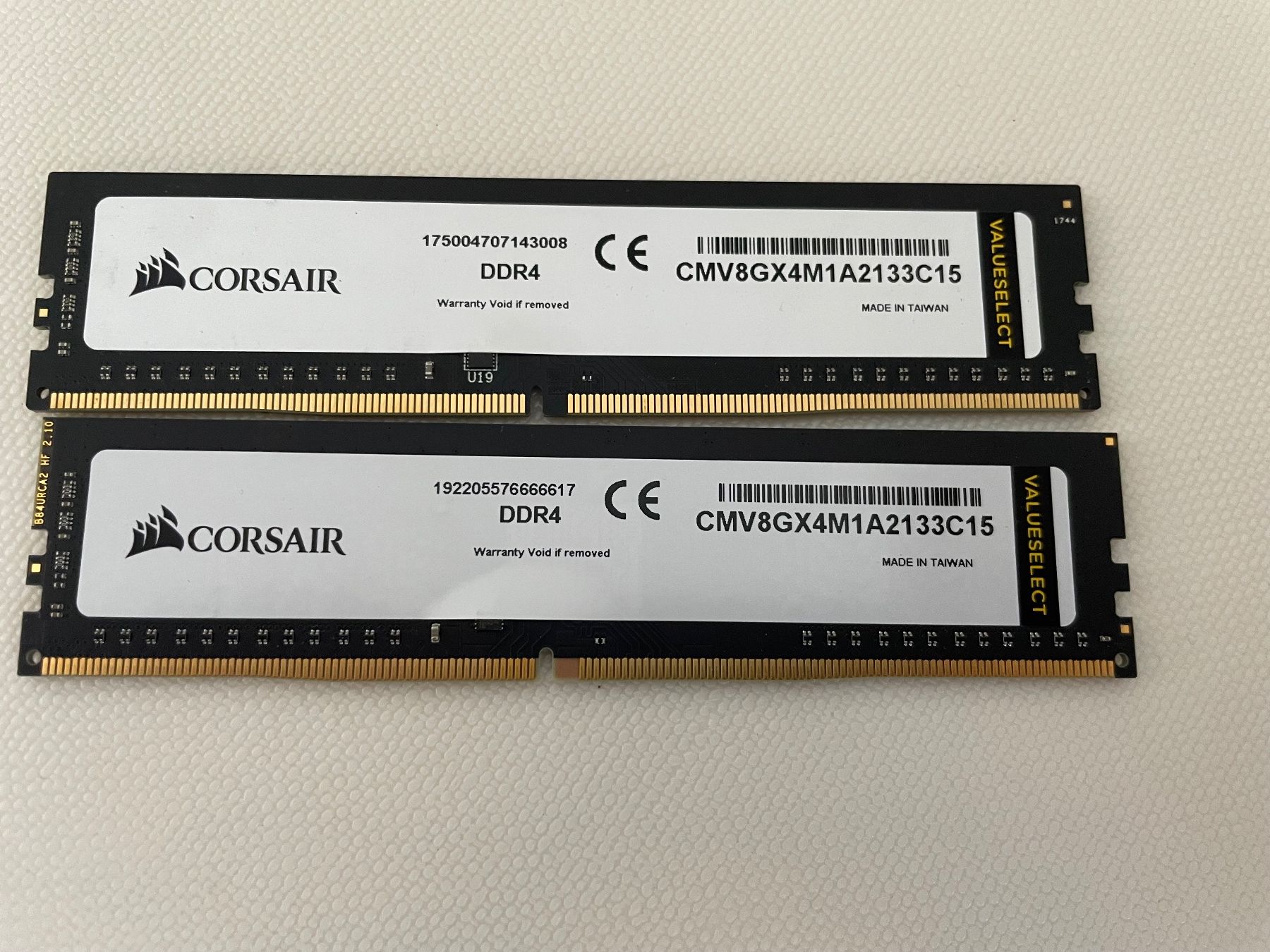 Corsair Memoria / RAM: Corsair valueselect DDR4 2:8 GB Ram – Usato da Dällikon venduto da buyandbehappy