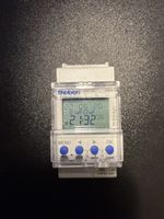Zum Verkauf steht eine digitale Zeitschaltuhr Theben TR 612 