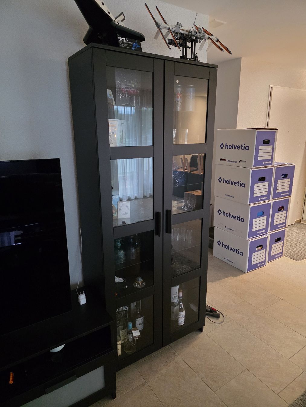 Ikea Vitrines: Vitrine IKEA Brimnes – D'occasion à Kaltbrunn par a_s_28jn