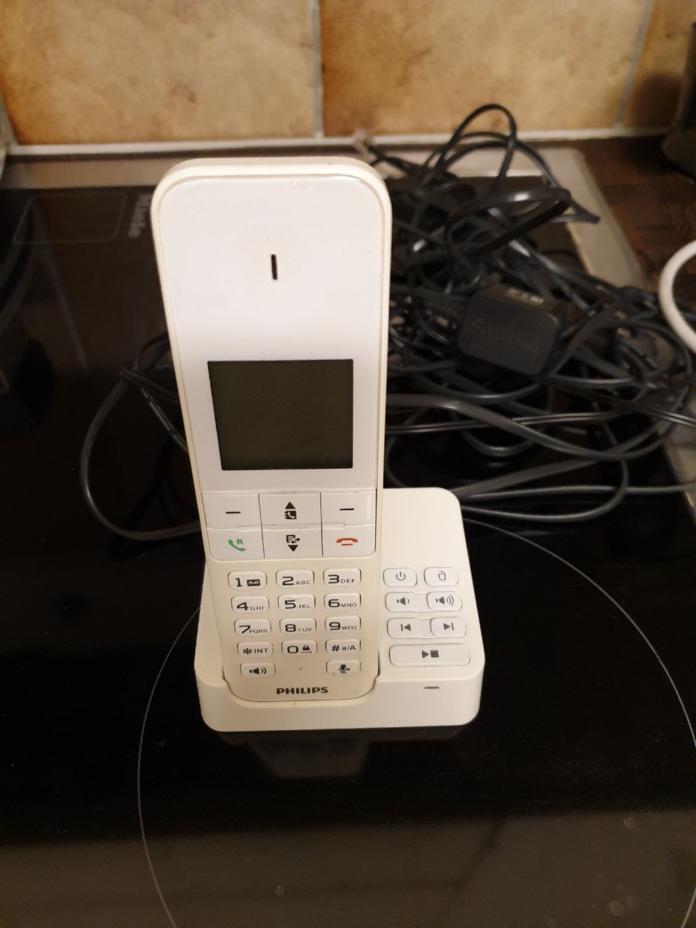 Philips Telefone: Philips Schnurloses Telefon CD150, Weiss – Gebraucht aus Ittigen von Ziok187