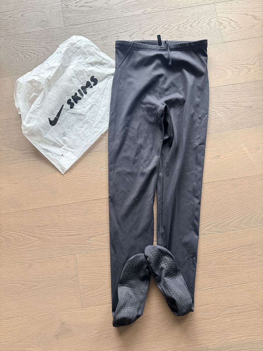 Skims Leggings: Skims nike leggings – Nuovo e nell'imballaggio originale da Melide venduto da Nikola-123 3