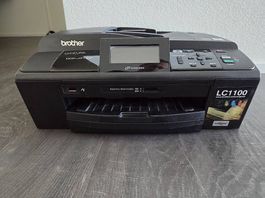 Brother WLAN-Drucker mit 20 Patronen, Papierkassette defekt